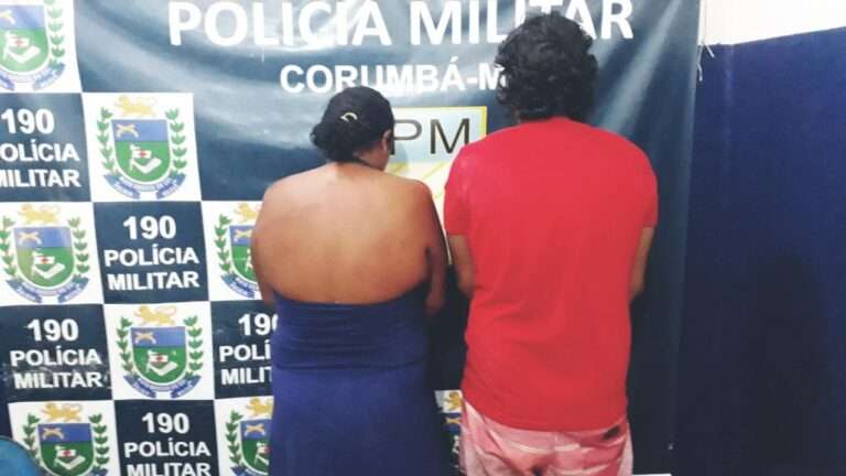 Casal preso na parte alta de Corumbá