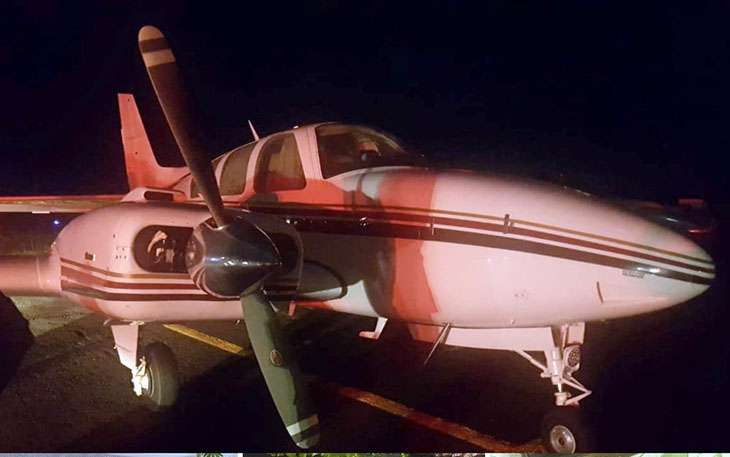 Você está visualizando atualmente Aeronave que saiu da Bolívia carregada com entorpecentes é interceptada pela FAB em Goiás