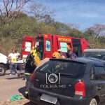 Caminhonete bate de frente com Gol após tentar ultrapassar caminhão na BR-262 em Corumbá | Vídeo