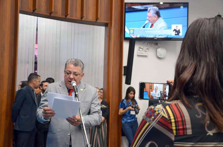 Dois projetos de lei do deputado Evander Vendramini são aprovados na Assembleia