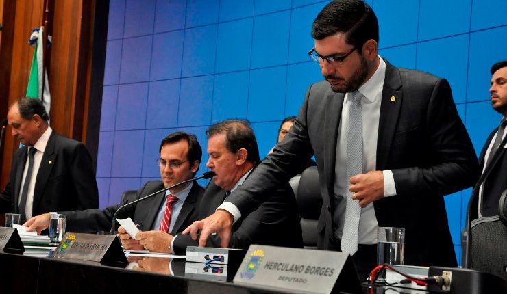 Em votação pelo WhatsApp, Assembleia aprova calamidade púbica pelo coronavírus