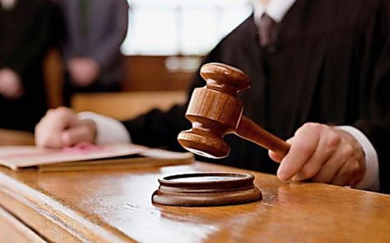 Estado deve contratar professor para acompanhar aluna com síndrome de down decide justiça