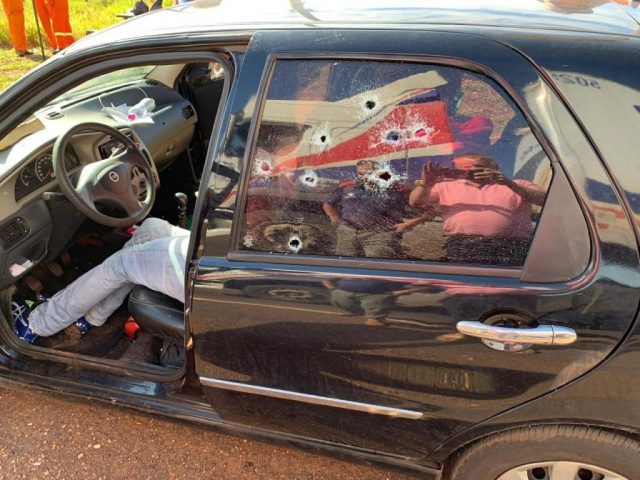 Família é atacada a tiros por pistoleiros e criança de 2 anos fica ferida