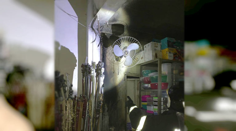 Bombeiros combatem princípio de incêndio em comercio na parte alta de Corumbá