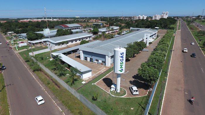 MSGás abre concurso público com vagas para níveis médio e superior, salários de até R$ 10,7 mil e benefícios.