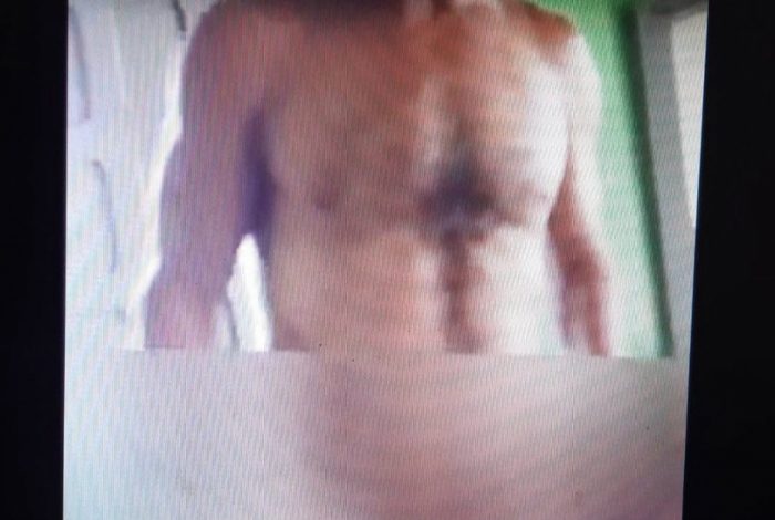 Homem grava vídeo pelado diante de crianças e é preso no Acre