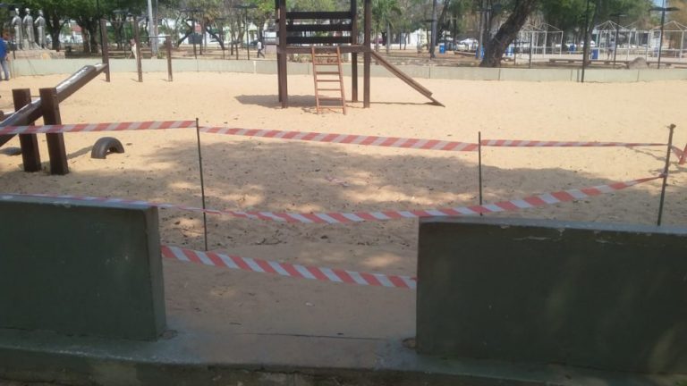 Parquinho do Jardim da Independência é interditado até sexta-feira
