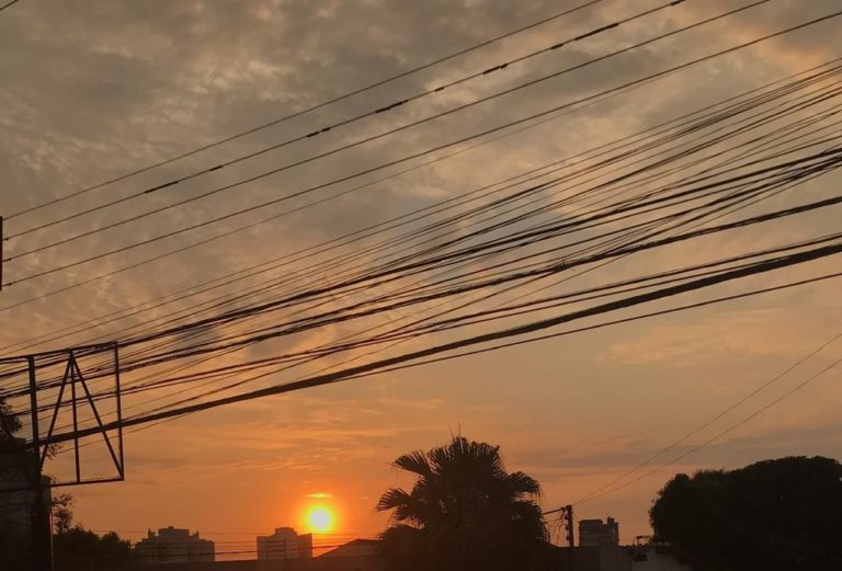 Cuiabá registra 42,3°C e bate recorde com temperatura mais alta dos últimos 108 anos