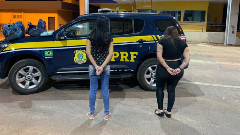 Mulheres que seguiam em ônibus são presas pela PRF com cocaína dissolvida em roupa
