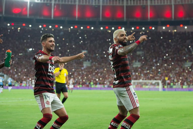 Flamengo “atropela” Grêmio no Maracanã e garante vaga para final da Libertadores