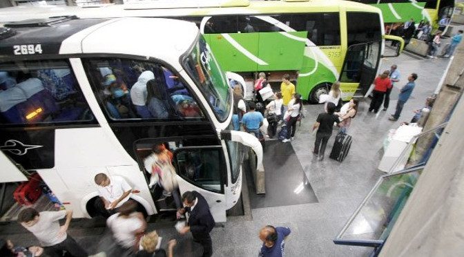Agepan orienta sobre cuidados para uma boa viagem de ônibus em MS durante as férias