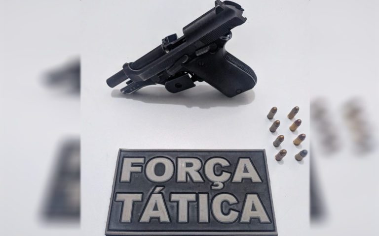 Dupla é presa pela PM em posse de arma de fogo