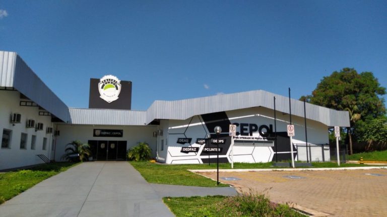 Caso foi registrado na Depac Cepol, em Campo Grande. — Foto: Mariana Cintra/TV Morena