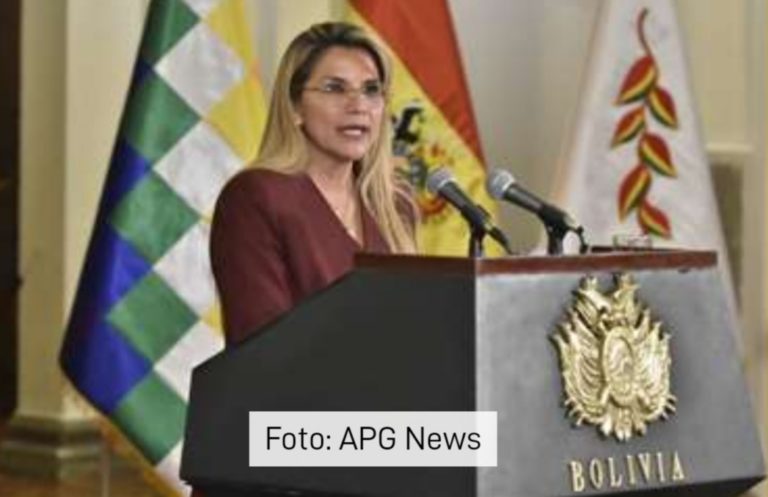 Governo boliviano decreta estado de emergência sanitária