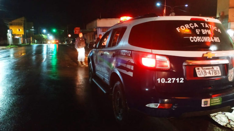 Três pessoas são presas por descumprimento do toque de recolher e desacato em Corumbá