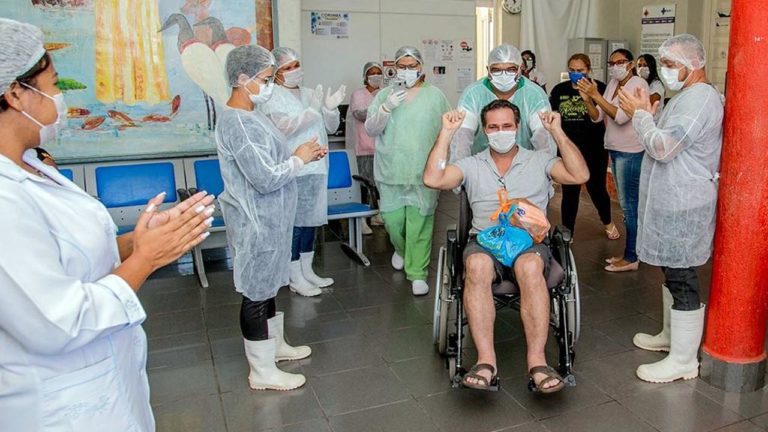Primeiro paciente diagnosticado com Covid-19 em Corumbá, deixa o hospital