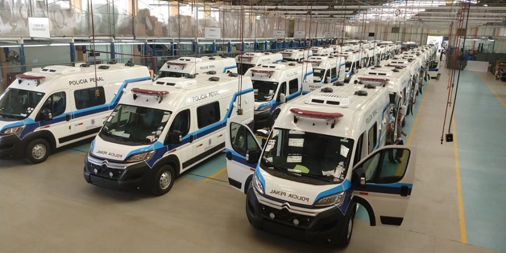 Sistema penitenciário de MS recebe do Depen viaturas modernas para maior segurança no transporte de presos