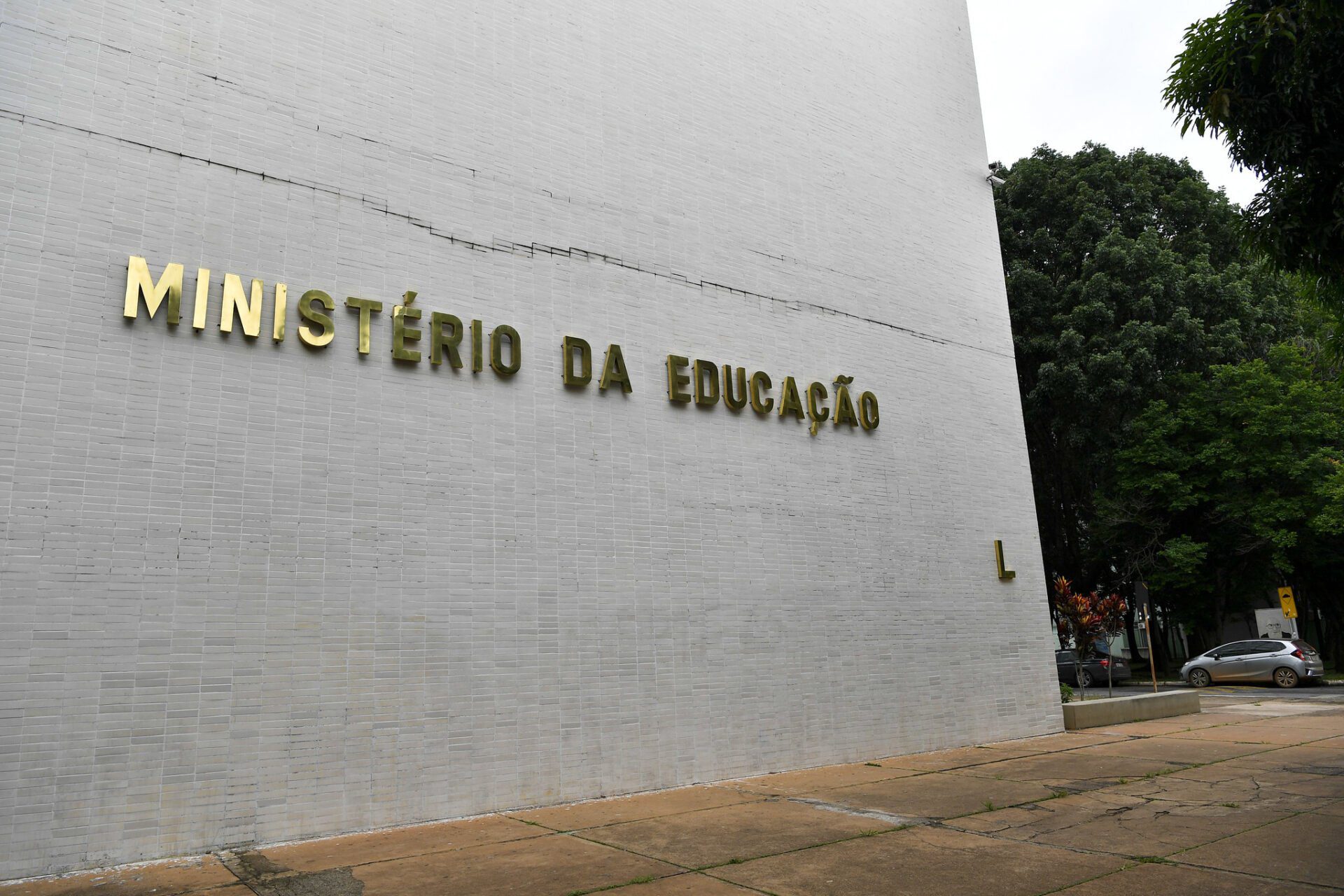 MEC revoga portaria que acabava com incentivo a cotas para negros, indígenas e pessoas com deficiência na pós-graduação