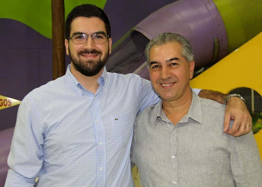 Reinaldo Azambuja e filho são indiciados pela PF por corrupção e lavagem de dinheiro