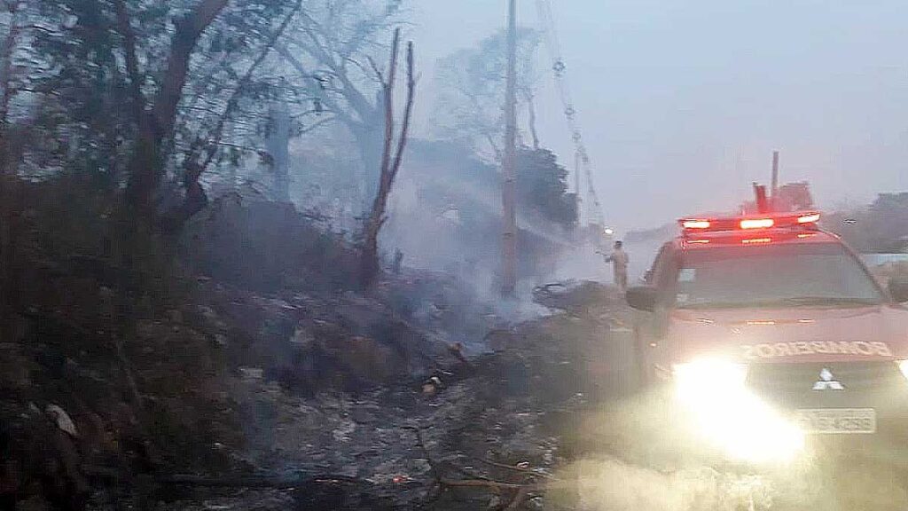 Seis incêndios em vegetação são controlados pelos Bombeiros em Corumbá 2 queimadas urbanas2