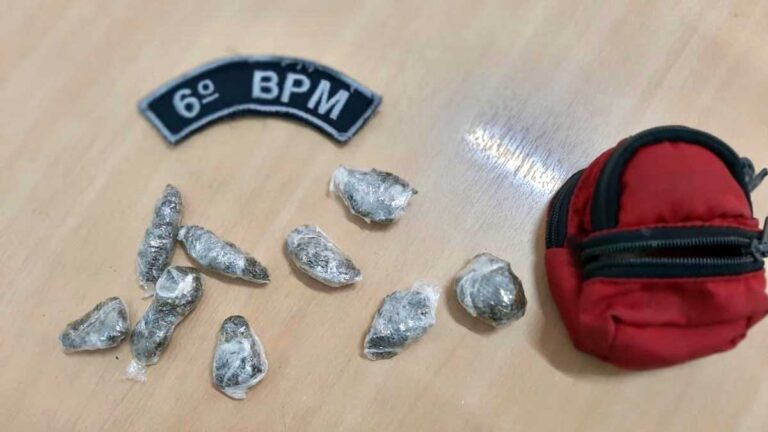 Adolescente de 14 anos é flagrado comercializando drogas na parte alta de Corumbá