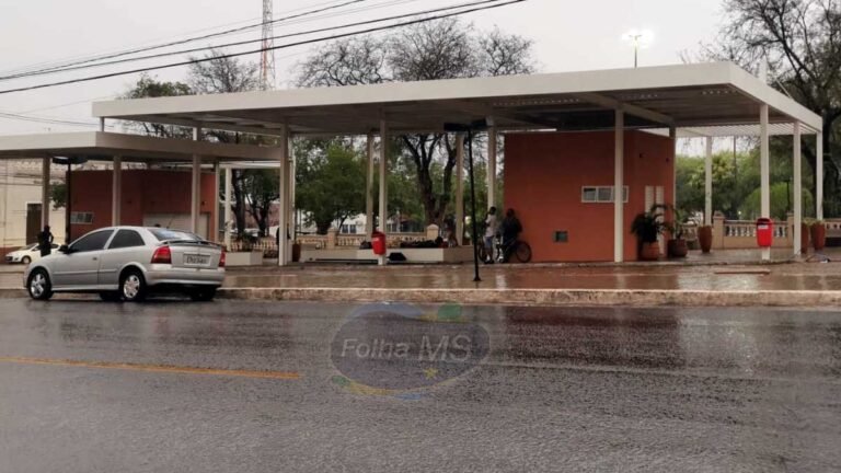 Após virar piada nas redes sociais, ponto que custou quase R$ 800 mil entra em funcionamento