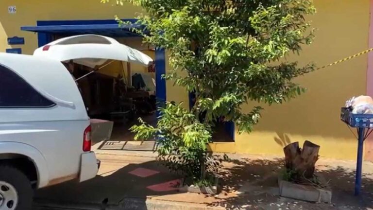 No interior de São Paulo mulher é morta a golpes de martelo na frente dos filhos