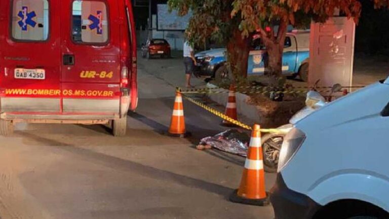 Mulher morre em acidente de moto na madrugada em Corumbá