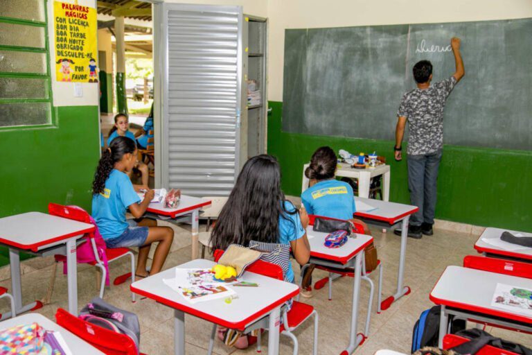 Prefeitura estende prazo para rematrícula na REME até o dia 8 de janeiro