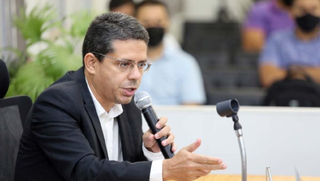 Alexandre vasconcelos