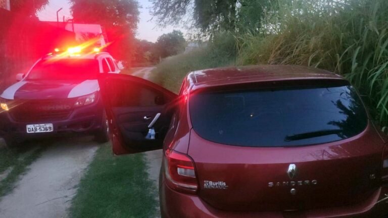 Veículo levado em assalto é localizado pela PM no bairro Dom Bosco