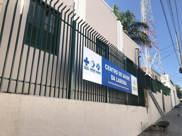 Centro de Saúde da Ladeira segue com vacinação para idosos a partir de 76 anos