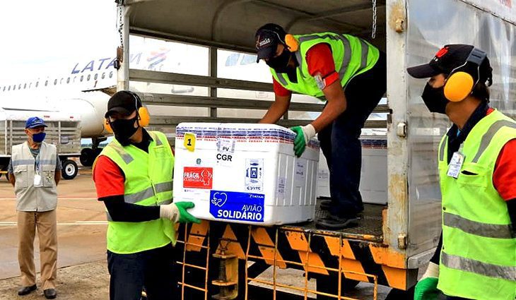 Estado recebe 7ª remessa com 30,6 mil doses da Coronavac