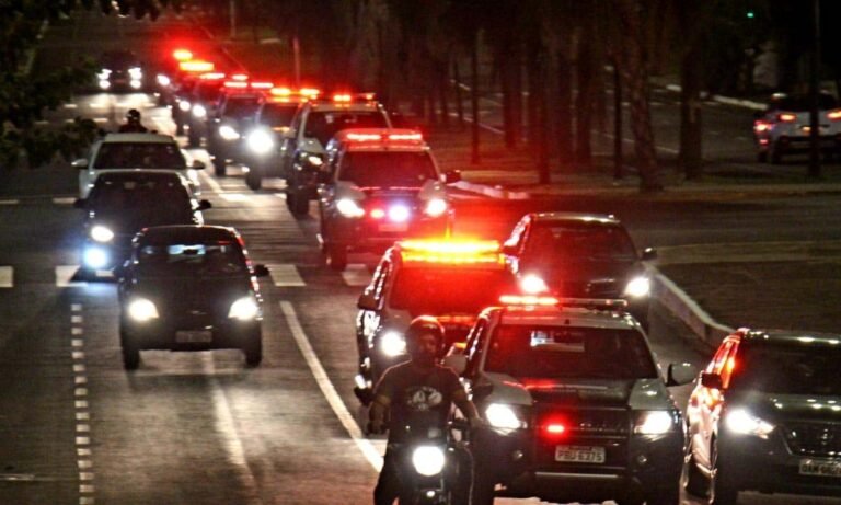 Policiais saem às ruas para cumprir novo toque de recolher em Campo Grande