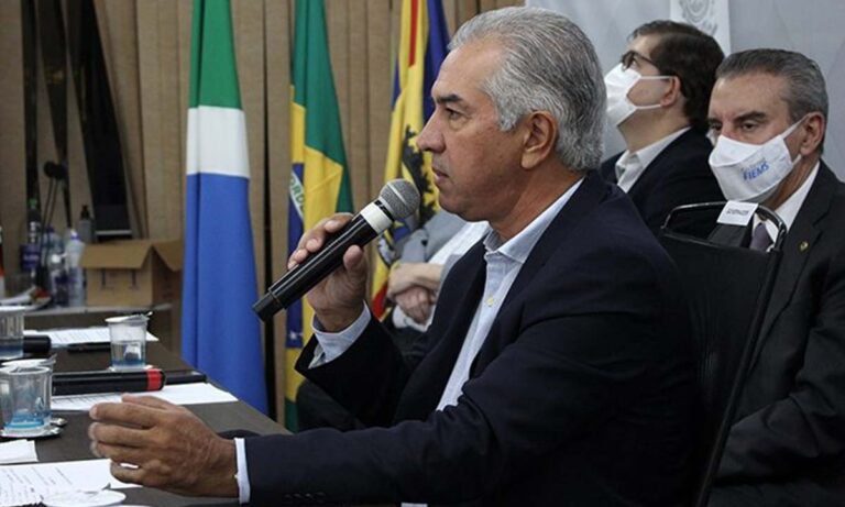 Covid-19: governador volta cobrar liberação de “mais vacinas em menor tempo”