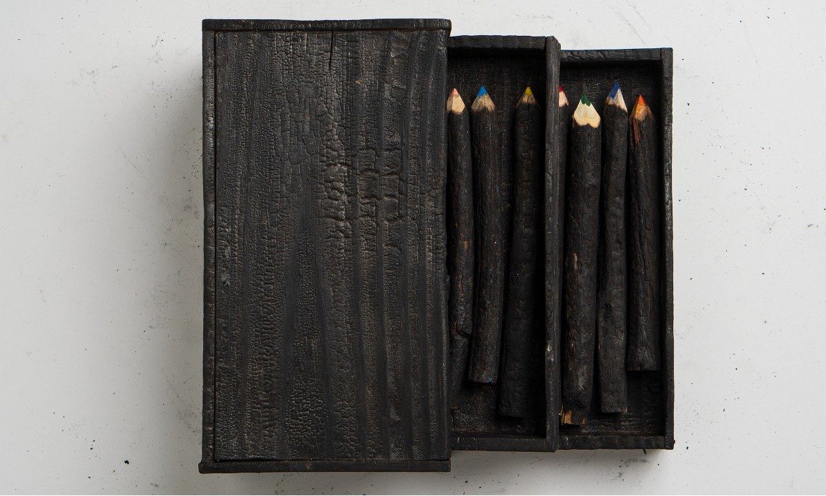 Lapis queimadas capa