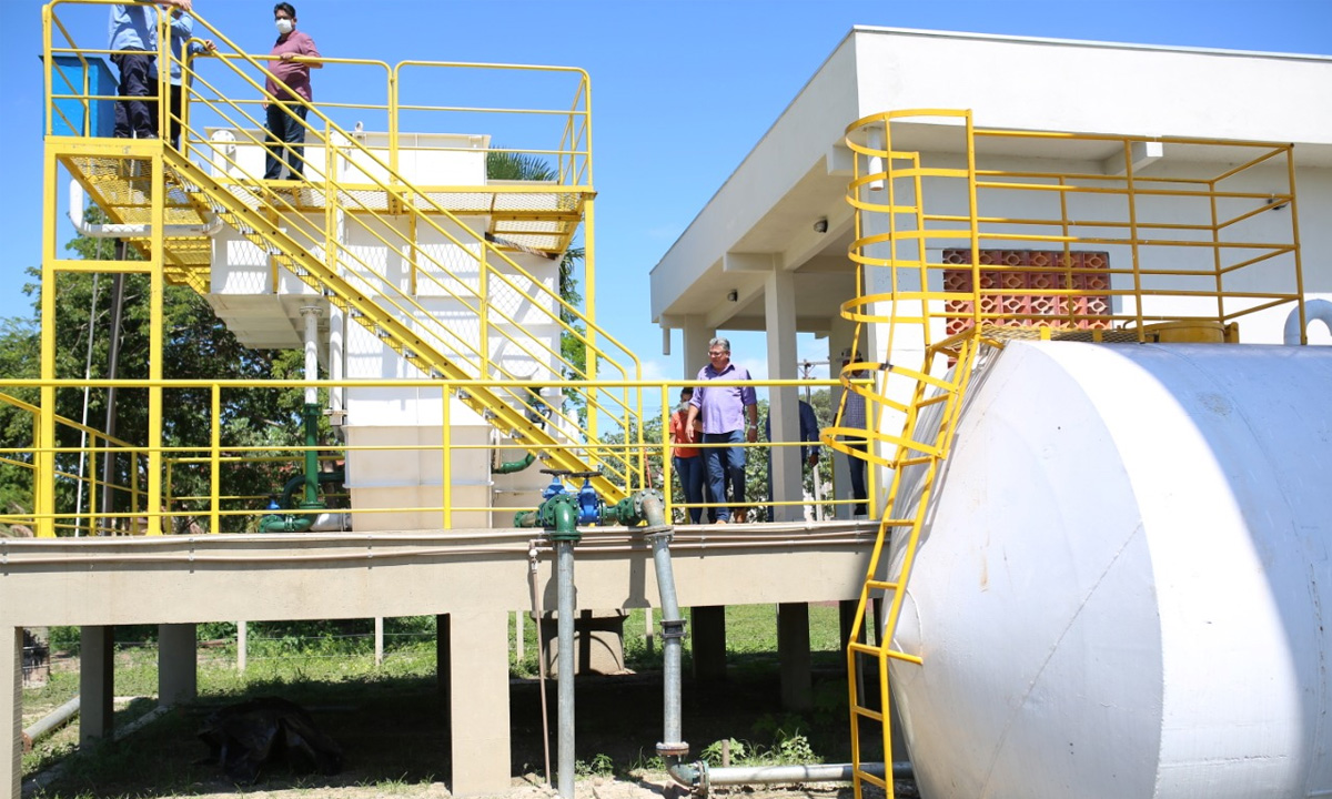 agua porto esperanca1