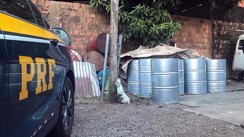 Produtos utilizados para refino da cocaína são apreendidos pela PRF na BR-262 4 apreensao1