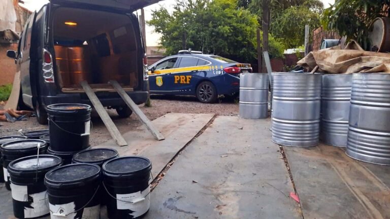 Produtos utilizados para refino da cocaína são apreendidos pela PRF na BR-262