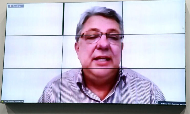 Evander cobra fiscalização na prestação de serviço de internet em Corumbá e Ladário