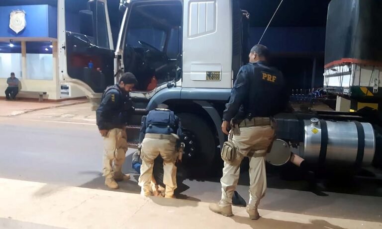 Criminosos são presos após manter família refém durante roubo de carreta em Campo Grande