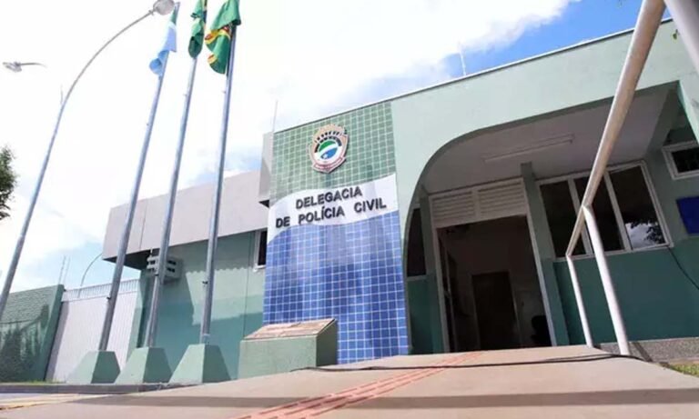 Padrasto é preso acusado de estuprar e engravidar enteada deficiente em MS