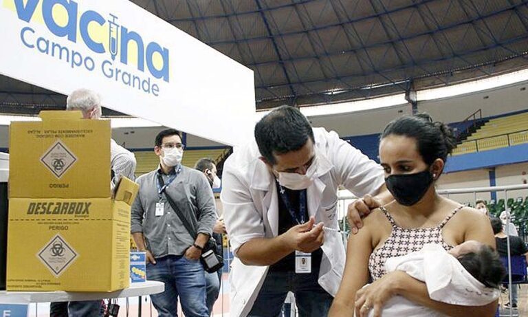 Estado suspende vacinação de grávidas e puérperas sem comorbidades contra covid-19