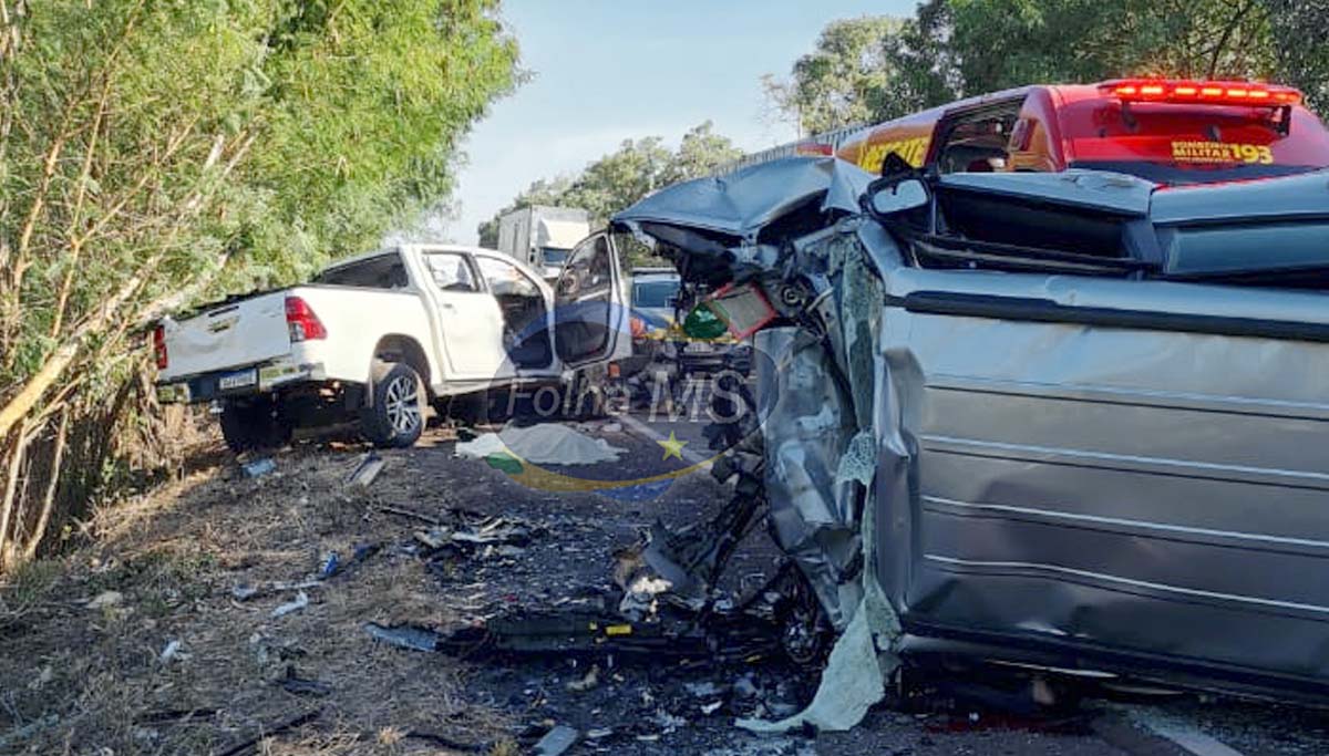 No momento, você está visualizando Colisão frontal deixa pelo menos 3 mortos na BR-262 em Corumbá