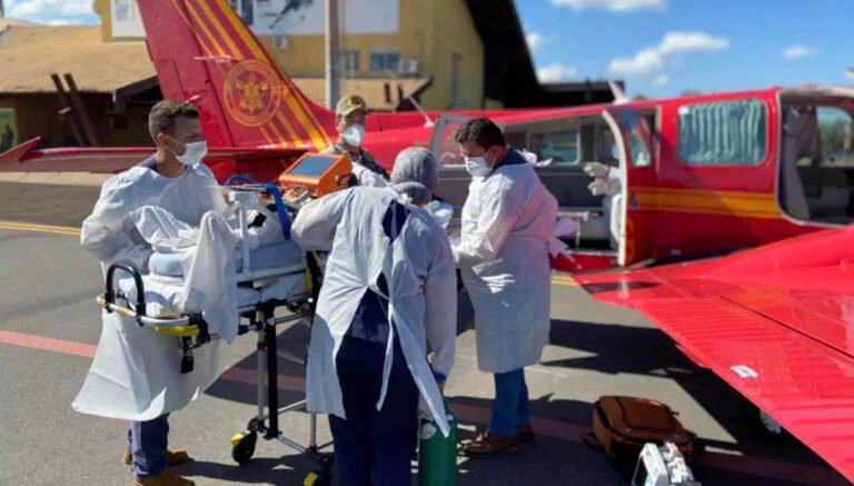 MS envia mais 19 pacientes graves para UTI’s em Rondônia e Espirito Santo