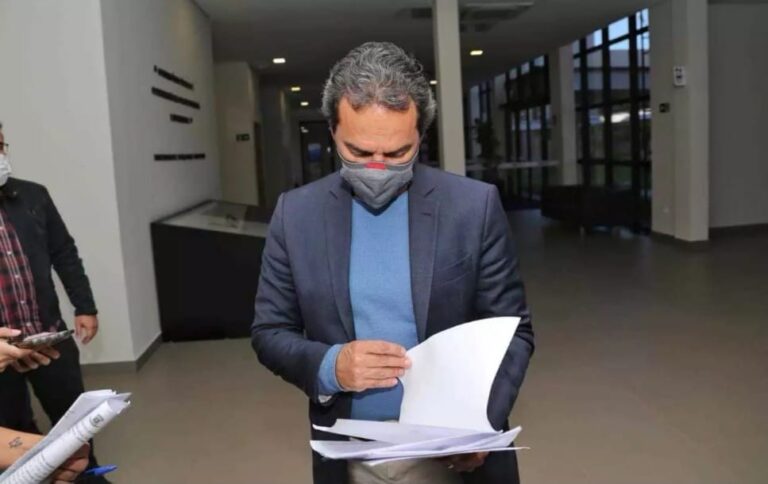 Prefeito de Campo Grande cobra medidas do MP em relação ao uso das vacinas da Janssen em MS