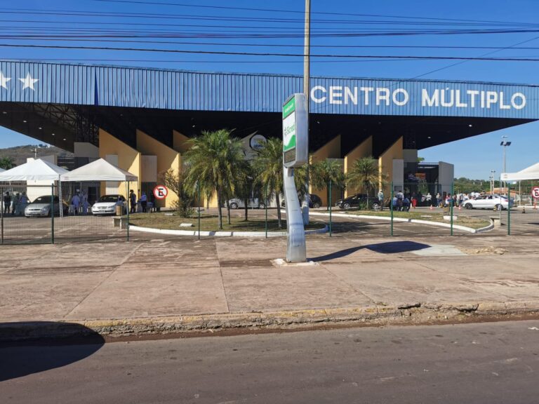 Corumbá mantém drive do Poli e descentraliza vacina para 12 Unidades de Saúde