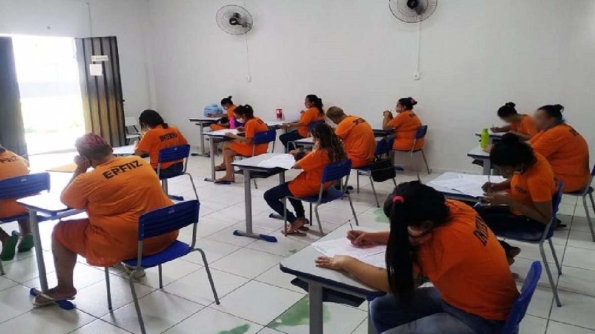 No momento, você está visualizando Mais de 3.200 custodiados em MS realizam exame para conclusão escolar