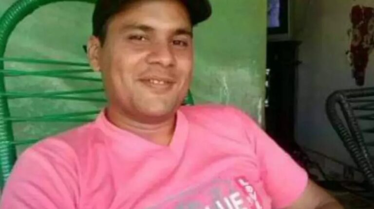 Mecânico morre após ser sugado por máquina de fazer hambúrguer