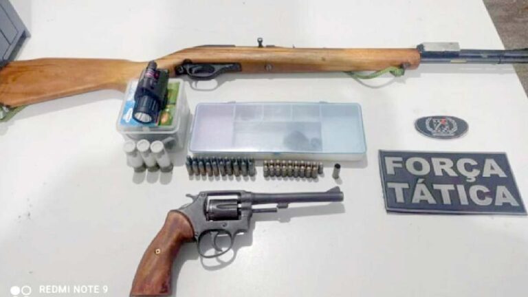 Homem é preso após espancar e tentar matar mulher a tiros em Corumbá